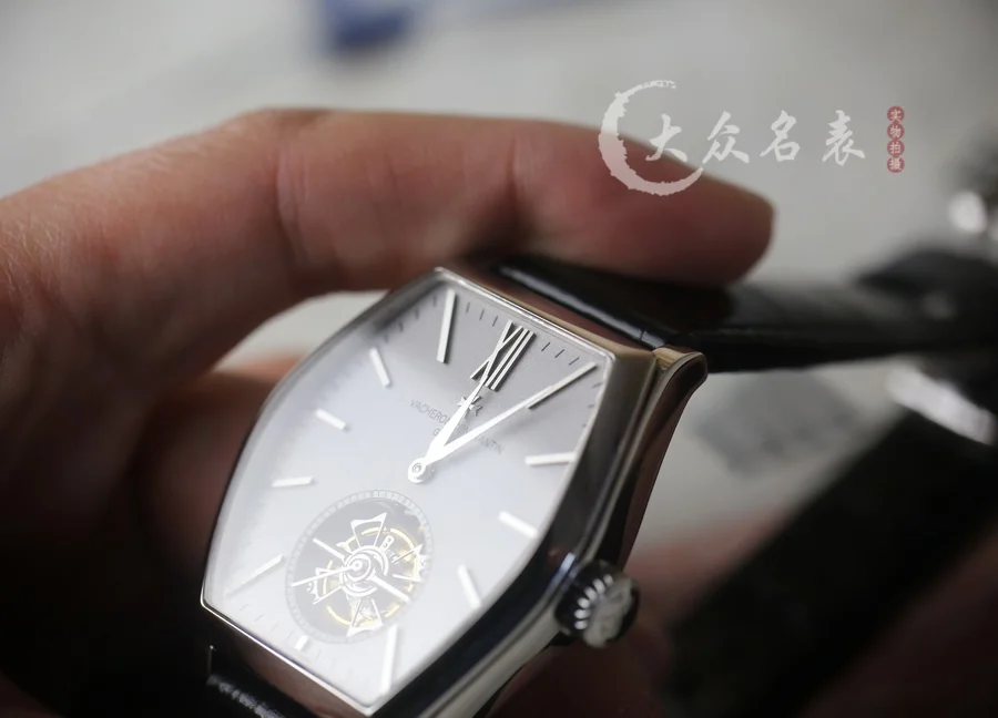 江詩丹頓馬耳他30130/000P-9876陀飛輪復刻表(38mm*48mm) 第5张