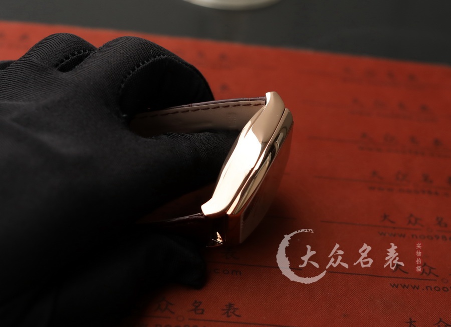 江詩丹頓馬耳他30130/000R-9754陀飛輪復刻表（38mm*48mm） 第8张