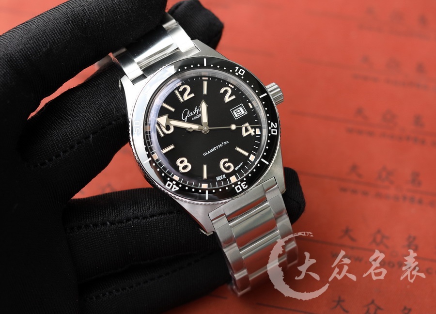 格拉蘇蒂原創開拓系列1-36-13-02-81-70腕錶 第5张