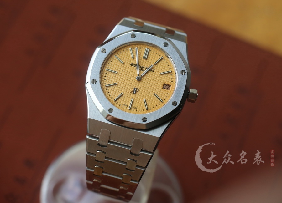 ZF廠愛彼皇家橡樹系列15202BC.OO.1240BC.01黃盤（39mm） 第2张