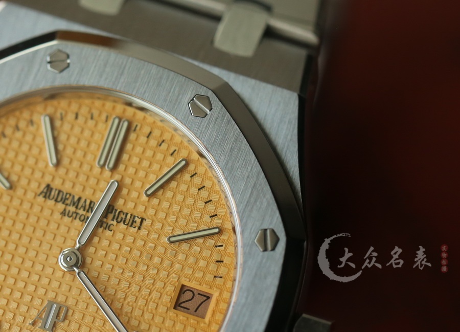 ZF廠愛彼皇家橡樹系列15202BC.OO.1240BC.01黃盤（39mm） 第7张