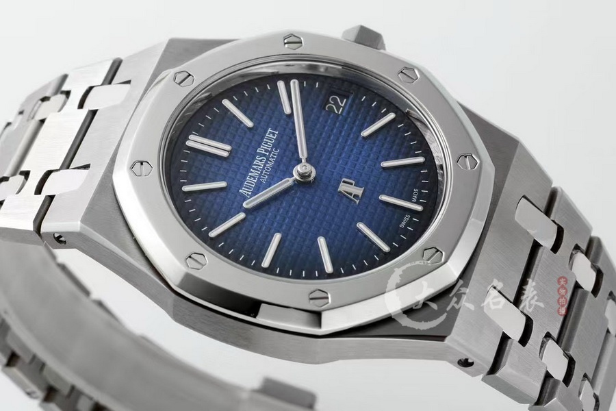 ZF廠愛彼皇家橡樹系列15202IP.OO.1240IP.01鈦金屬（39mm） 第5张