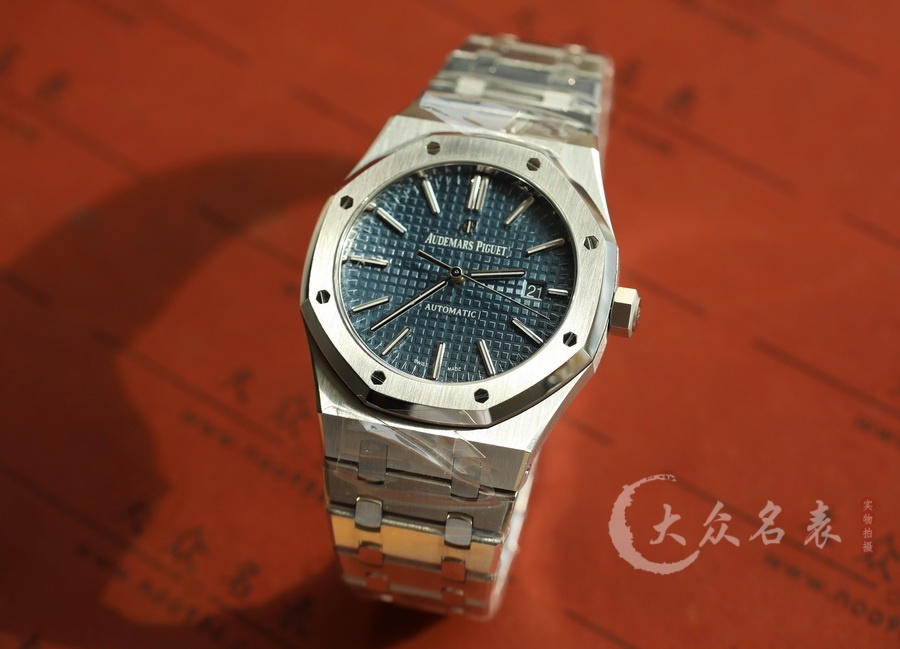 APS廠愛彼皇家橡樹系列15400ST藍盤（41mm） 第3张