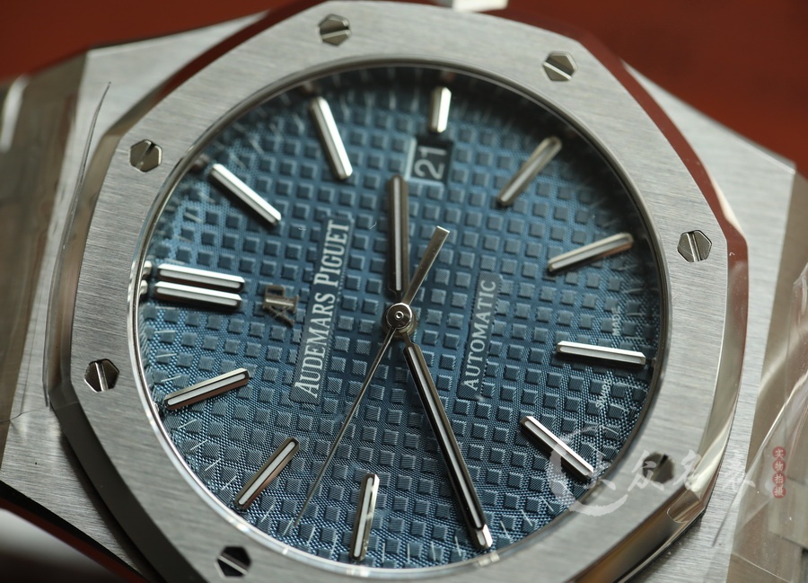 APS廠愛彼皇家橡樹系列15400ST藍盤（41mm） 第5张