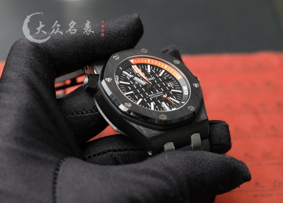 APS廠AP皇家橡樹離岸型系列15707CE.OO.A002CA.01復刻表介紹（42mm） 第5张