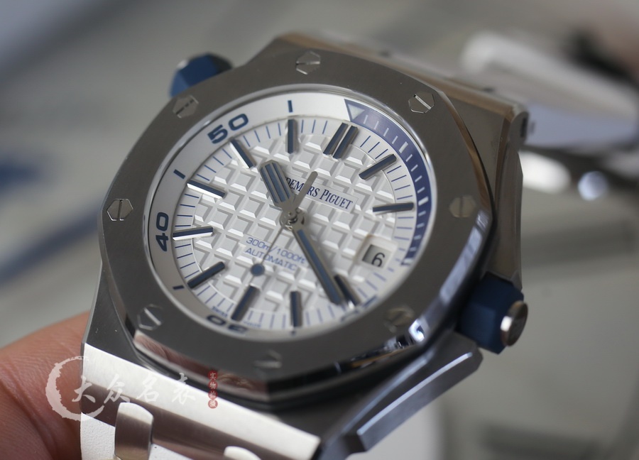 APS廠愛彼皇家橡樹離岸型系列15710ST.OO.A010CA.01復刻表（42mm） 第9张