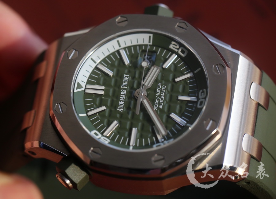 APS廠愛彼皇家橡樹離岸型系列15710ST.OO.A052CA.01復刻表銷售（42mm） 第8张