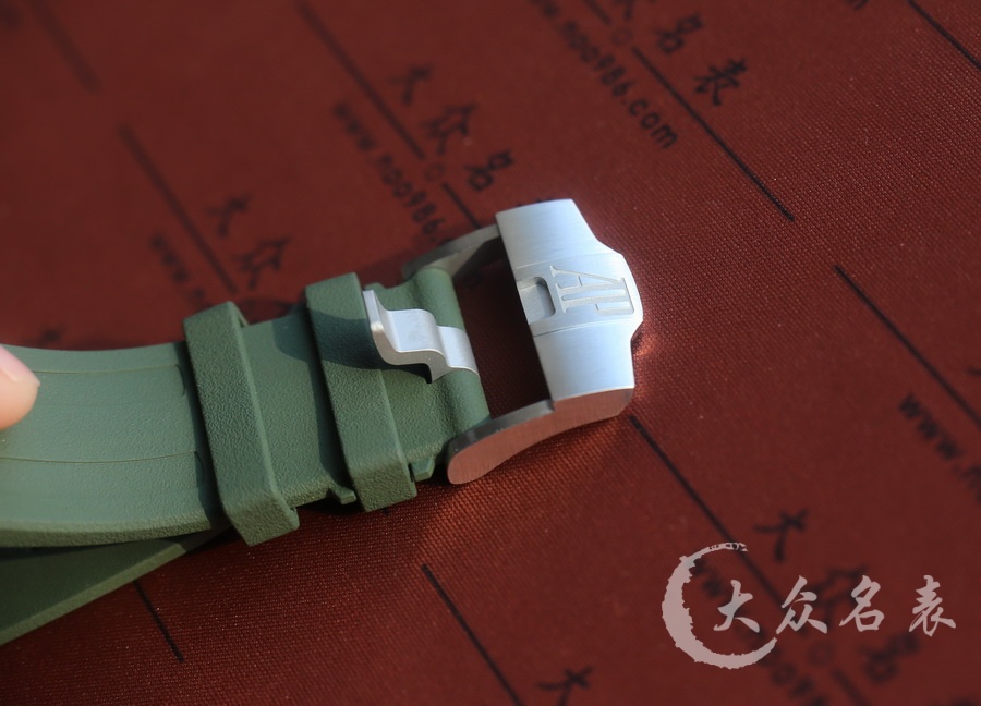 APS廠愛彼皇家橡樹離岸型系列15710ST.OO.A052CA.01復刻表銷售（42mm） 第12张