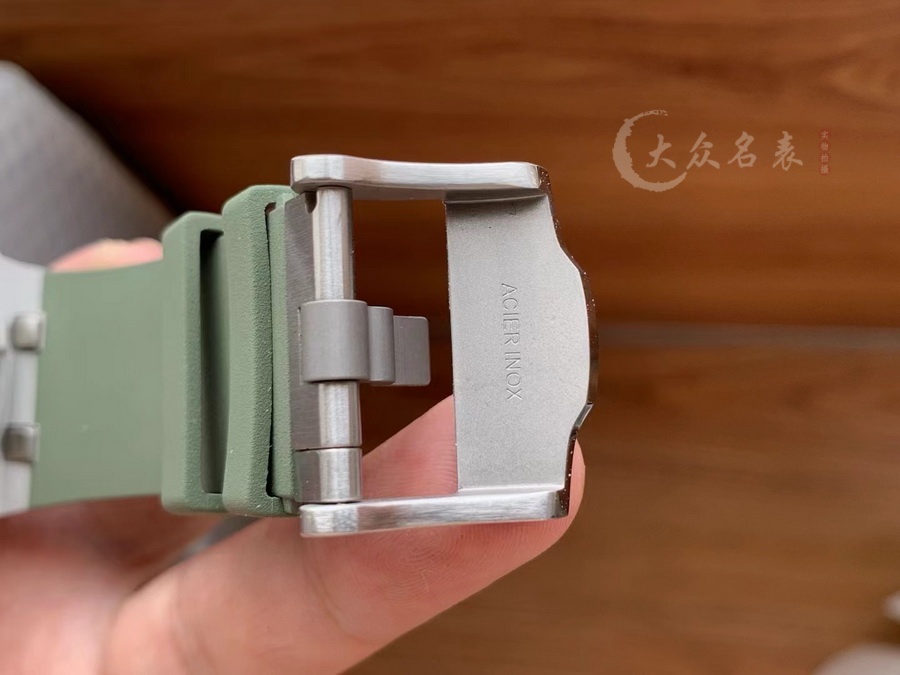APS廠AP皇家橡樹離岸型系列15720ST.OO.A052CA.01復刻表(牛油果)（42mm） 第8张
