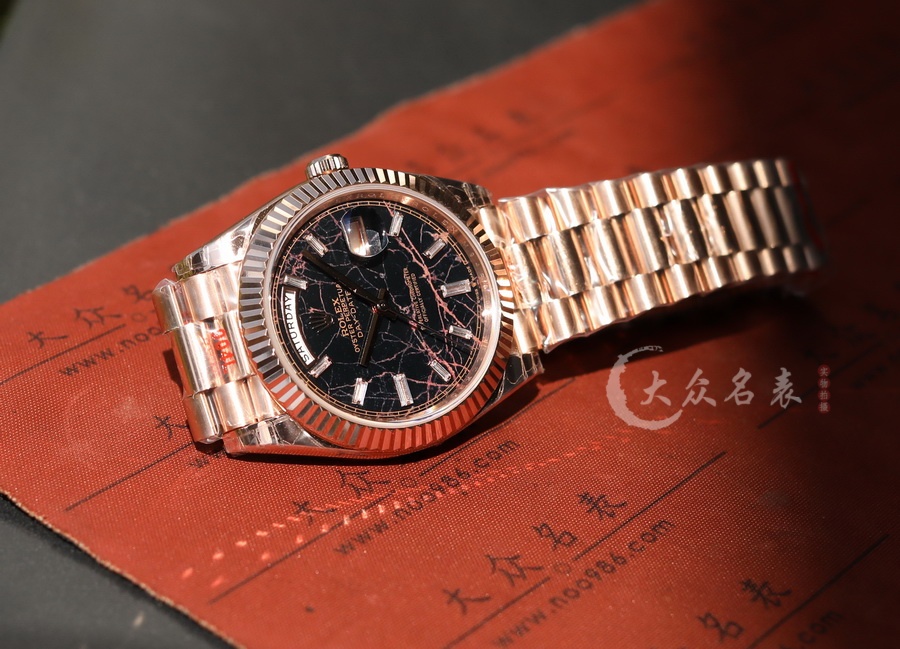 勞力士星期日歷型228235-0045復刻表配重版（40mm） 第3张