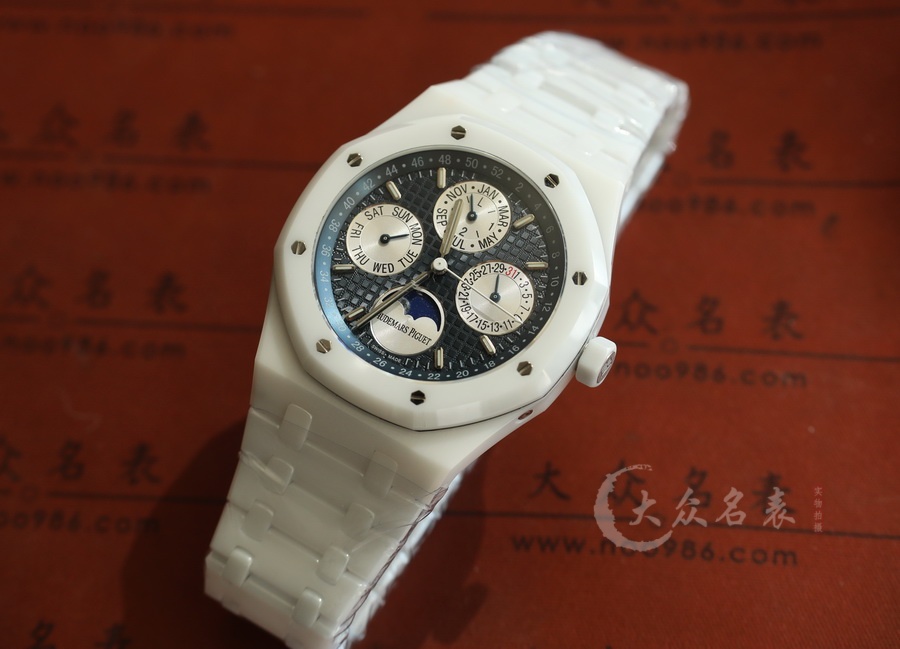 APS廠愛彼皇家橡樹系列26579白陶瓷月相復刻表銷售（41mm） 第2张