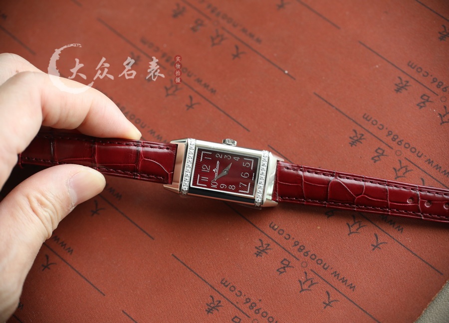 積家翻轉女士復刻表3288560（40*20mm） 第3张