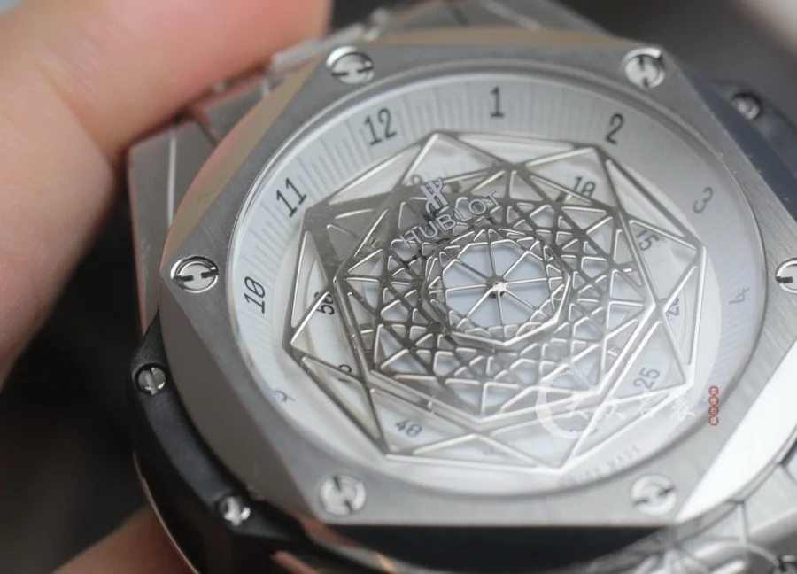 宇舶表BIG BANG系列刺青复刻表(45mm) 第7张