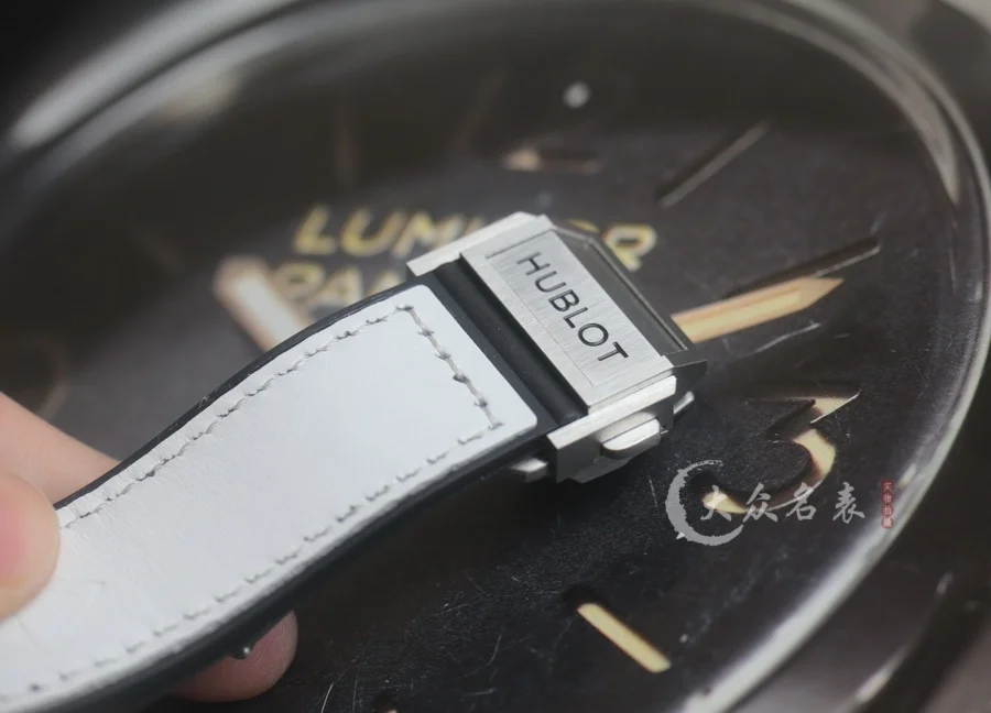 宇舶表BIG BANG系列刺青复刻表(45mm) 第11张