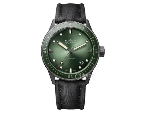 寶珀五十噚系列5000-0153-B52A極光綠陶瓷復刻表銷售