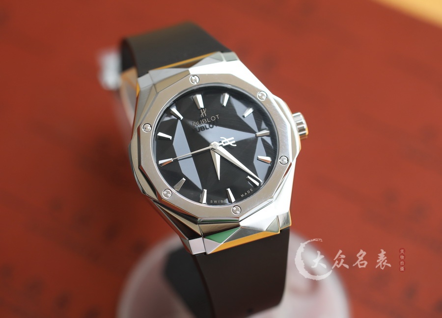 APS廠宇舶表經典融合550.NS.1800.RX.ORL19復刻表銷售（40mm） 第1张
