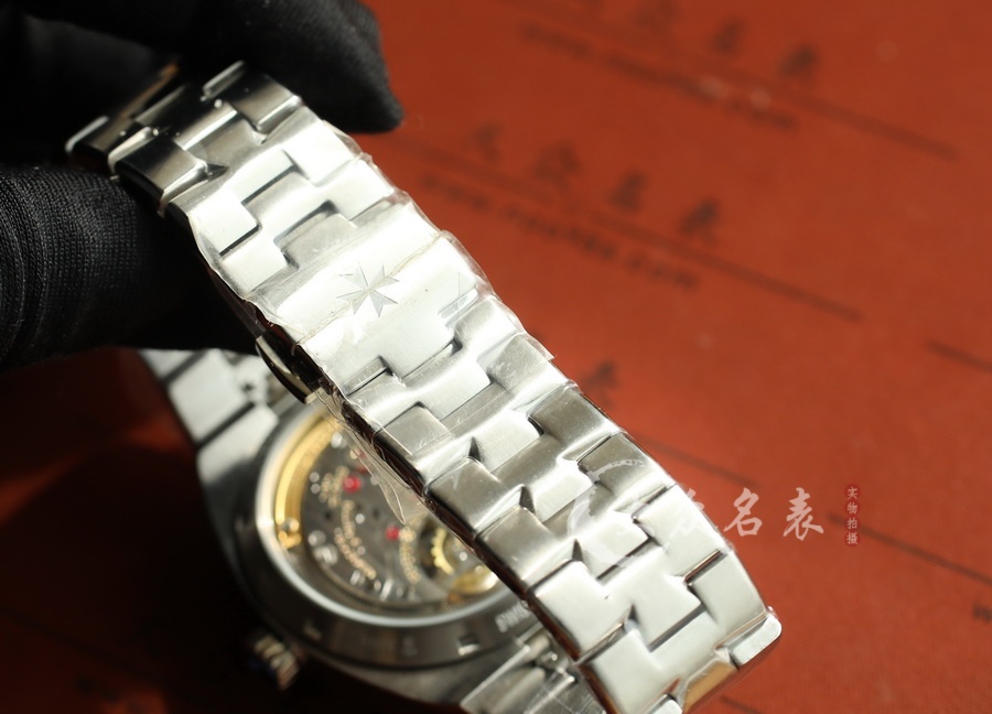 江詩丹頓縱橫四海6000V/110A-B544陀飛輪復刻表 第10张