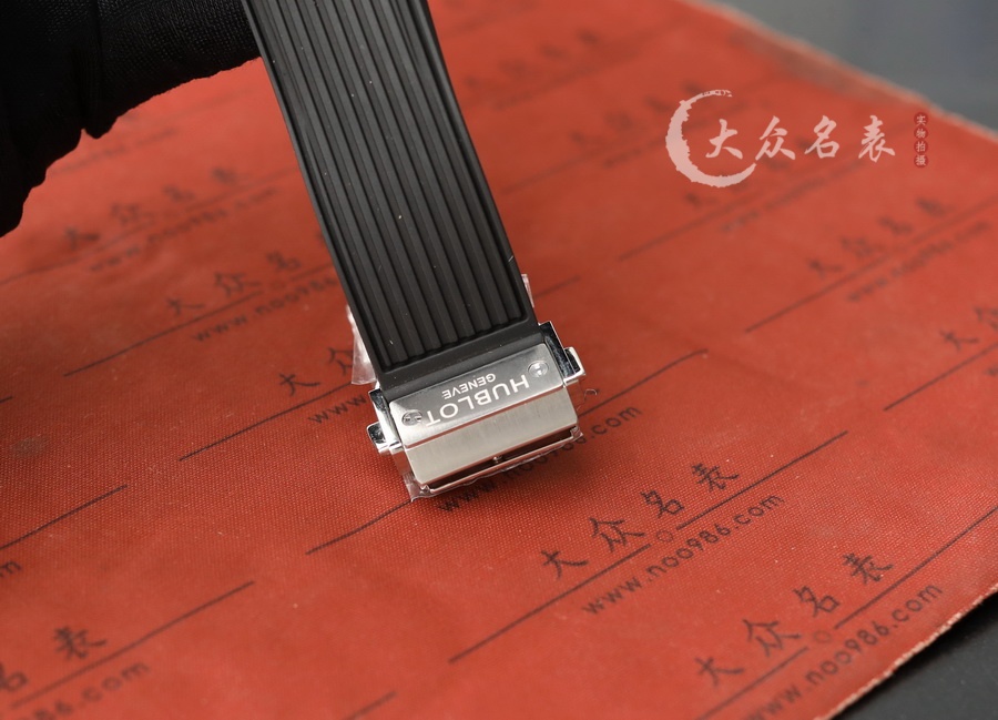 宇舶BIG BANG靈魂642.NX.0170.RX酒桶形復刻表（42mm） 第10张
