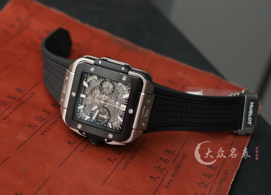 宇舶SQUARE BANG UNICO系列方形復刻表（42mm） 第3张