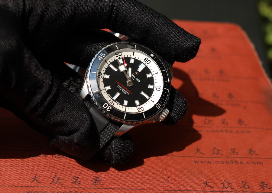 百年靈超級海洋系列A17375211B1S1復刻表介紹（42mm） 第8张