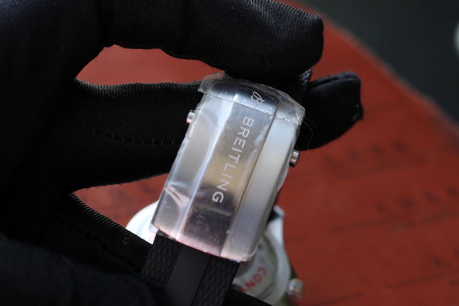 百年靈超級海洋系列A17375211B1S1復刻表介紹（42mm） 第14张