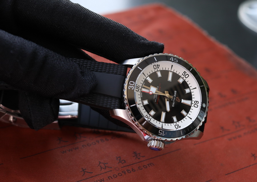 百年靈超級海洋系列A17375211B1S1復刻表介紹（42mm） 第6张