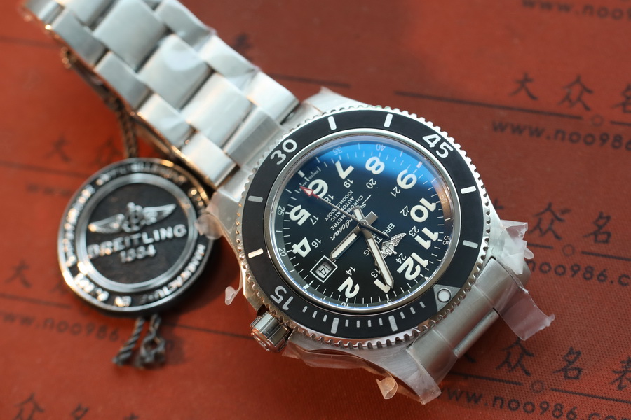 頂級復刻百年靈超級海洋系列A17392D71B1A1腕表（44mm） 第4张