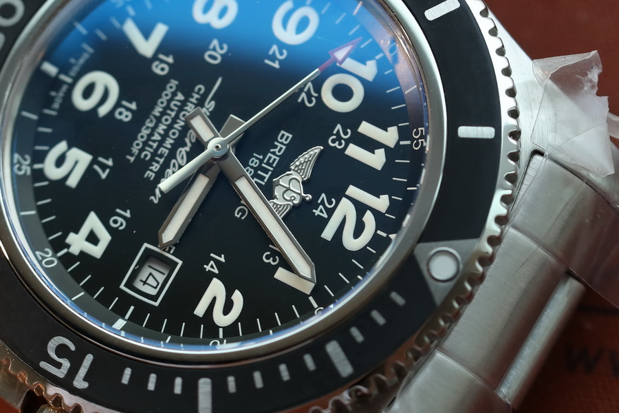 頂級復刻百年靈超級海洋系列A17392D71B1A1腕表（44mm） 第6张