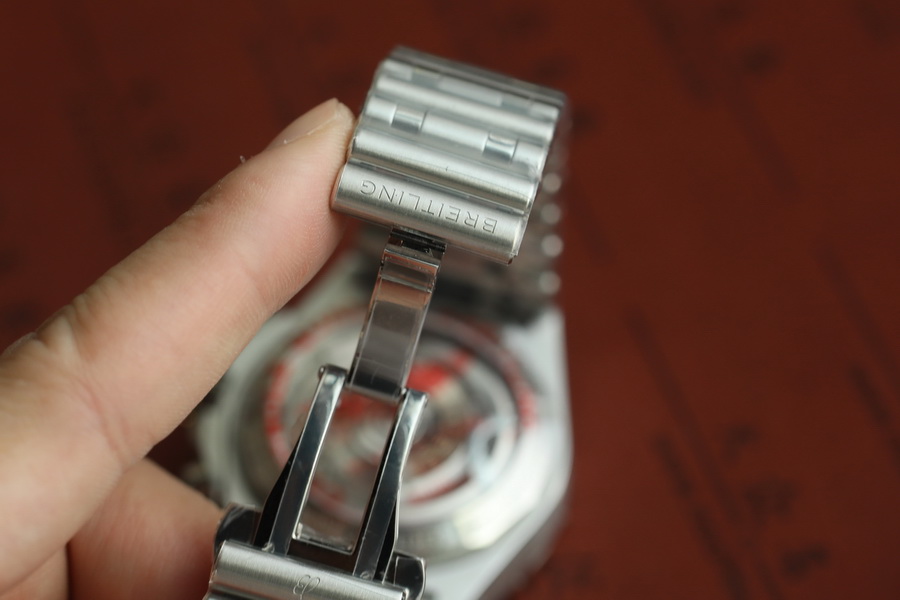 百年靈機械計時系列AB01343A1L1A1復刻表賓利綠（42mm） 第14张