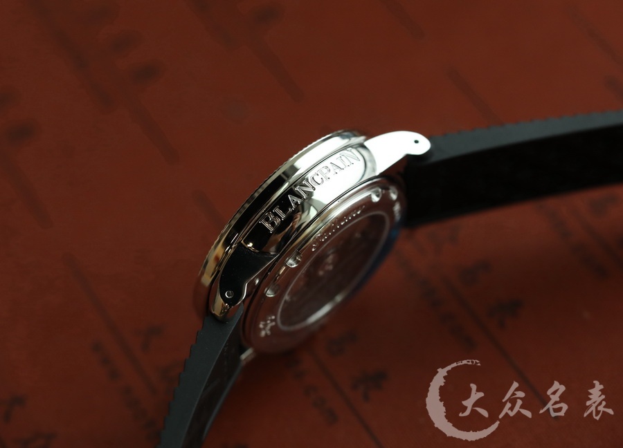 ZF廠寶珀五十噚系列5008B-1130-B52A（梭子魚）復刻表（40mm） 第10张