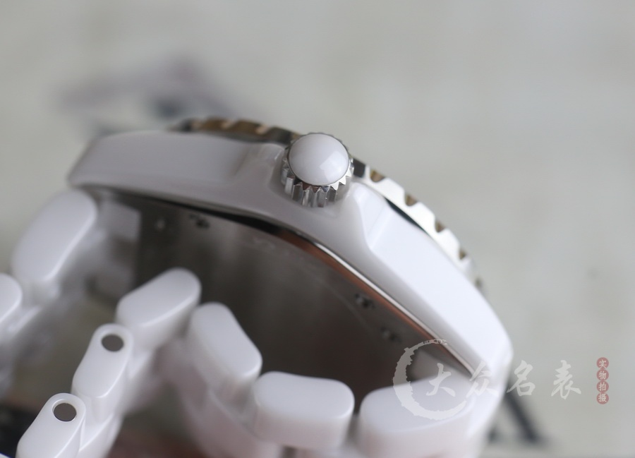 XF廠頂級復刻香奈兒J12系列H5698腕表（33mm） 第13张