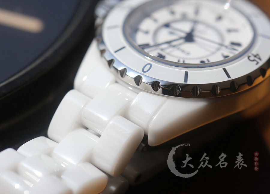 XF廠頂級復刻香奈兒J12系列H5698腕表（33mm） 第9张