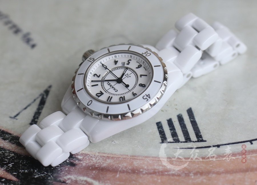 XF廠頂級復刻香奈兒J12系列H5698腕表（33mm） 第5张