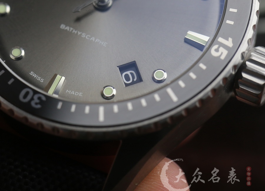ZF廠寶珀五十噚系列5000-1110-B52A腕表(43mm) 第5张