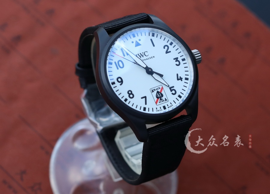 IWC萬國飛行員IW326905黑桃A復刻表（40mm） 第1张