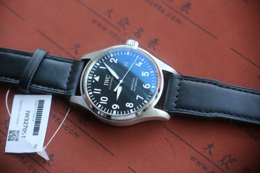 V7廠IWC萬國表飛行員馬克十八 IW327001復刻表黑色（40mm） 第2张