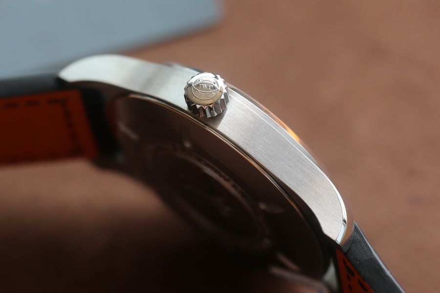 V7廠IWC萬國表飛行員馬克十八 IW327002復刻表白色（40mm） 第9张