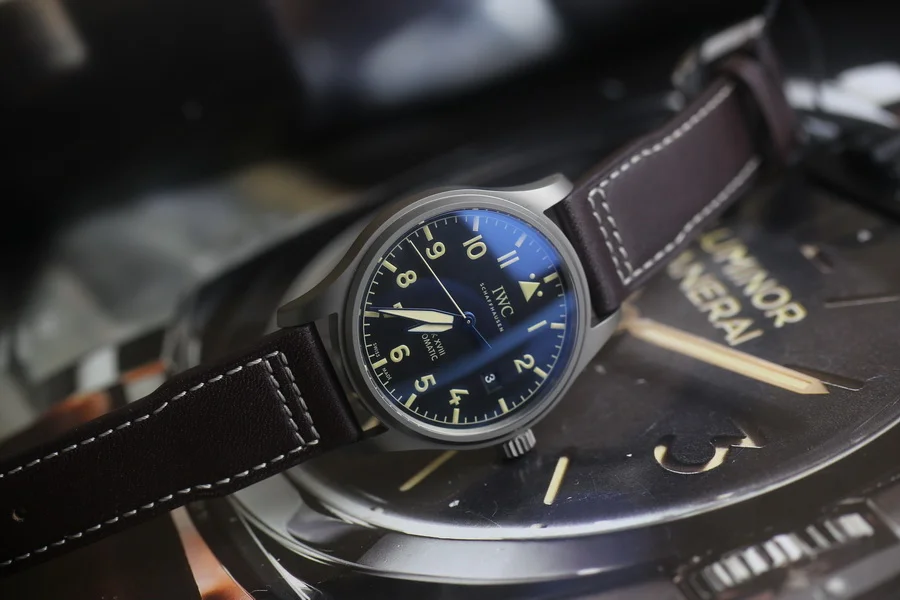 V7廠IWC萬國飛行員IW327006鈦金屬復刻表(40mm) 第2张