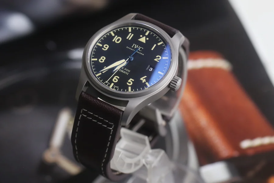 V7廠IWC萬國飛行員IW327006鈦金屬復刻表(40mm) 第1张