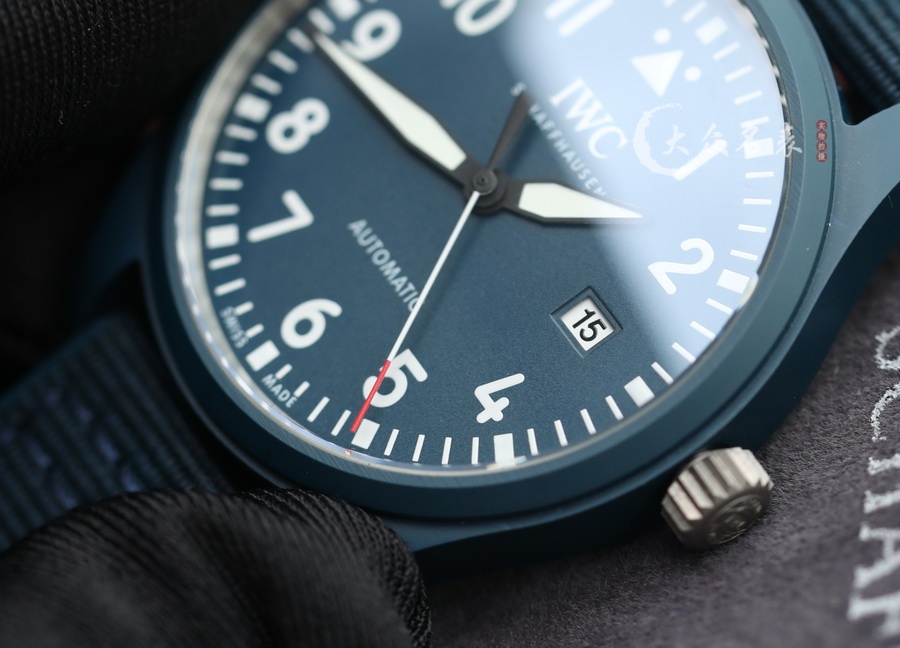 IWC萬國飛行員IW328101藍陶瓷復刻表（41mm） 第5张