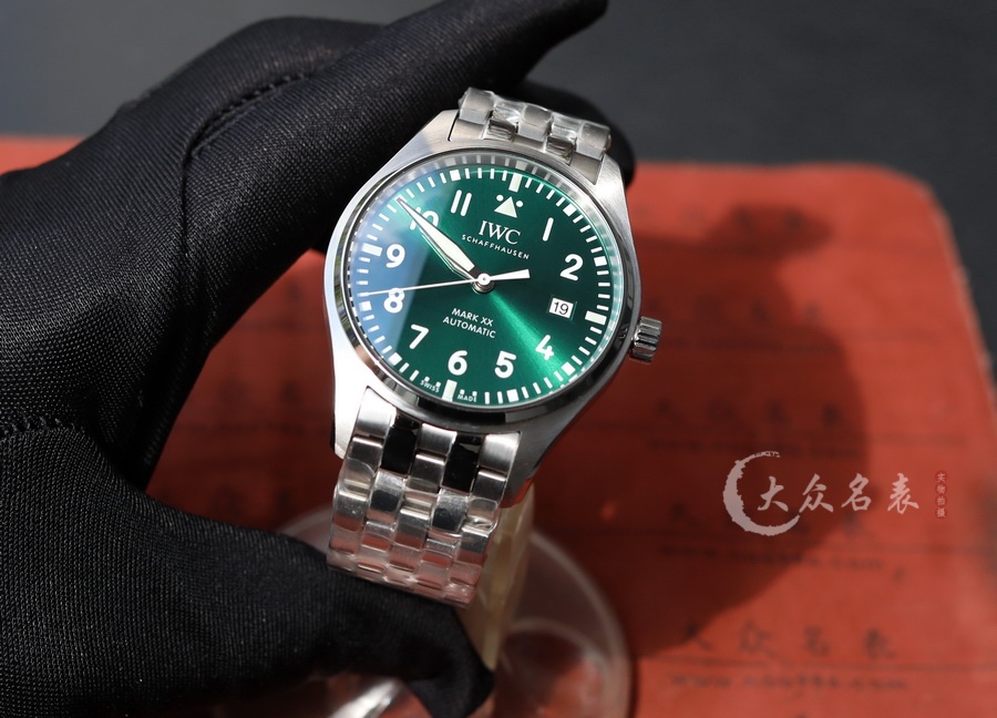V7廠IWC萬國表飛行員IW328206馬克二十復刻表（40mm） 第6张