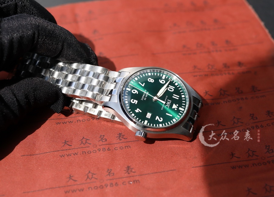 V7廠IWC萬國表飛行員IW328206馬克二十復刻表（40mm） 第3张