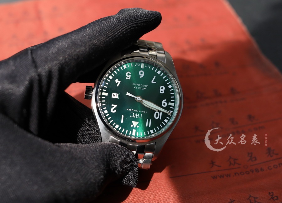 V7廠IWC萬國表飛行員IW328206馬克二十復刻表（40mm） 第2张