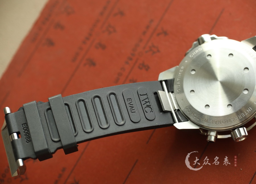 IWC萬國表海洋時計系列IW376803復刻表（44mm） 第9张