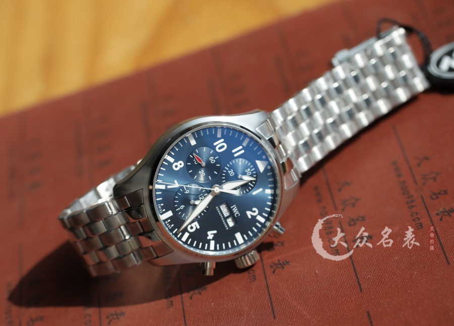 ZF廠IWC萬國表飛行員IW377717復刻表(小王子特別版43mm) 第5张