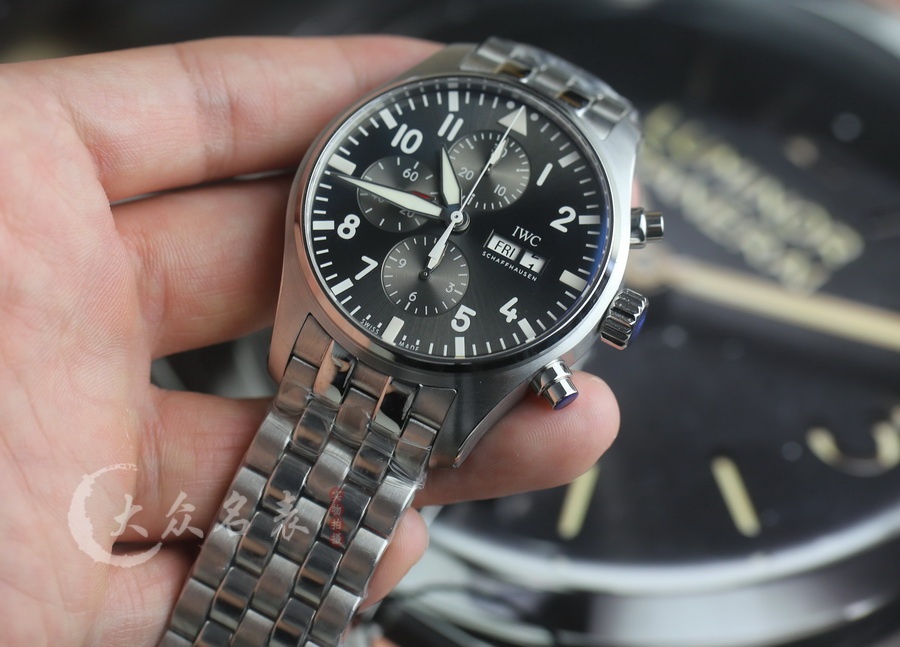 ZF廠IWC萬國表飛行員系列IW377719復刻表灰面鋼帶（43mm） 第3张