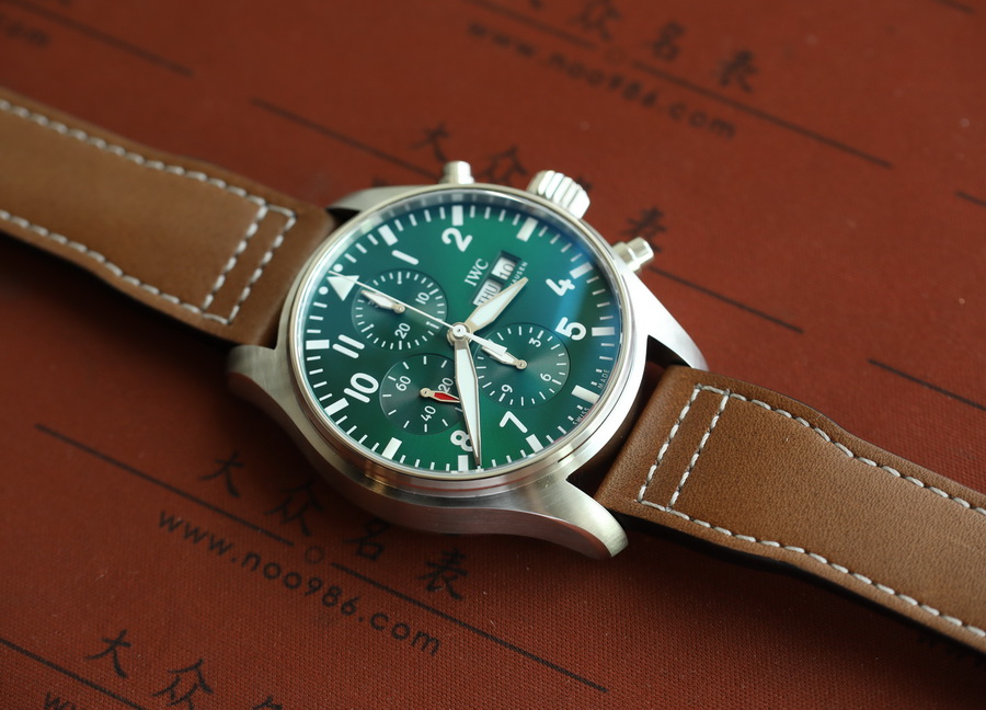 ZF廠IWC萬國表飛行員IW377726綠面（43mm） 第4张