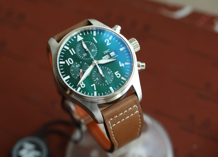 ZF廠IWC萬國表飛行員IW377726綠面（43mm） 第5张
