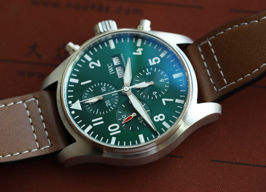 ZF廠IWC萬國表飛行員IW377726綠面（43mm） 第6张