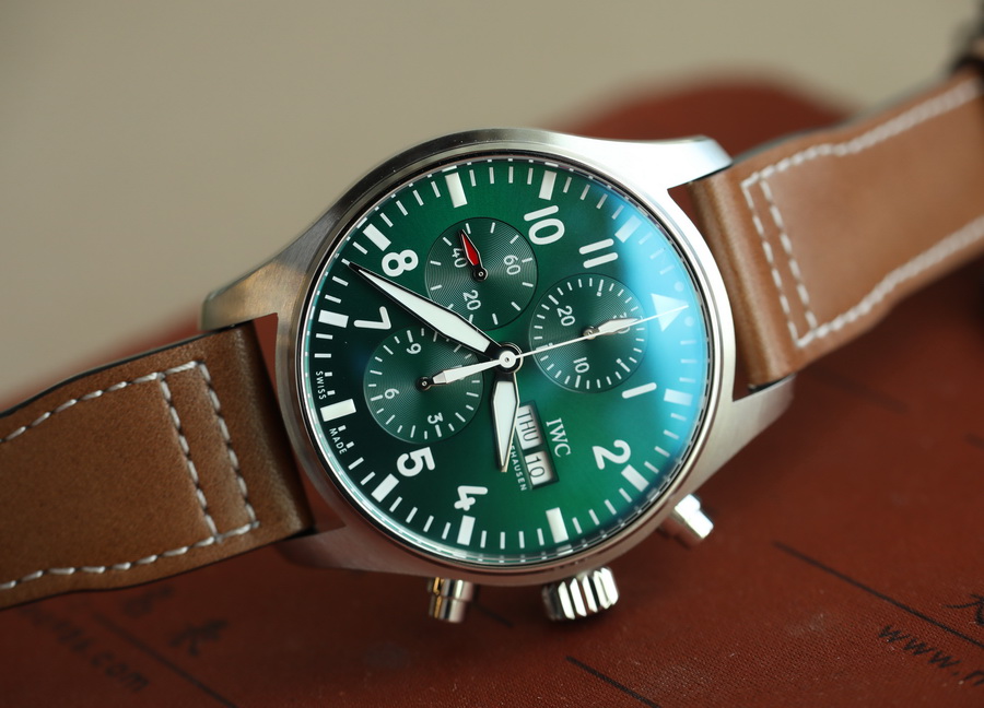 ZF廠IWC萬國表飛行員IW377726綠面（43mm） 第8张